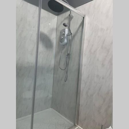 Bellshill Central Apartments Екстер'єр фото